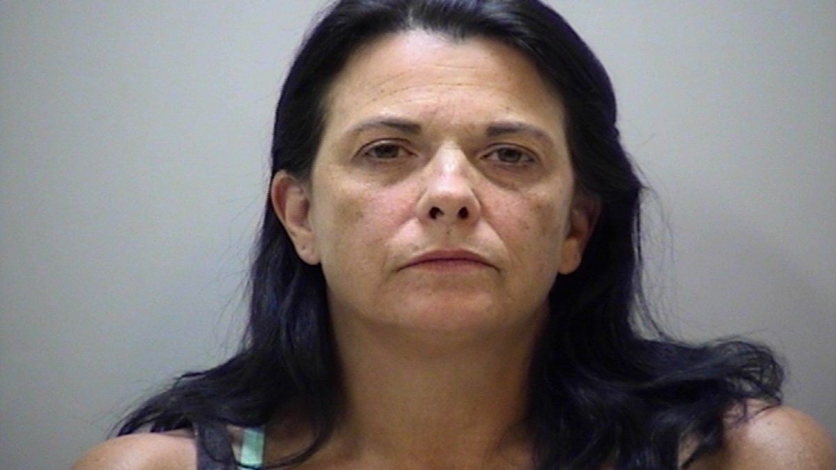 Wife charged with punching husband in face until he bled; Donna Wooten #Arrested